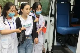 18岁重庆脑瘤女孩圆梦高考，今天将进行第四次开颅手术图片