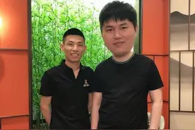 为什么yyf和龙神分别坚守斗鱼和虎牙直播六七年而不跳槽？图片