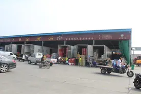 从亚细亚柜员到年销售额十多亿元的河南水果食品业“巨头”，她咋做到的？图片