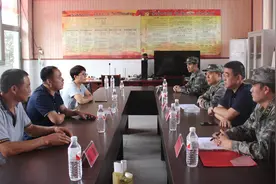 【工作动态】军地扶贫帮困 军民融合发展 驻滦州某预备役团开展扶贫“四下乡”暨健康扶贫“八一”行动图片