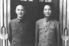 毛泽东身高究竟是多少，1米83，1米72，还是1米69？图片
