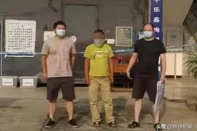 夫妻吵架，男子竟打电话叫警察上门“拘老婆”，结局反转！图片