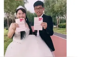 抖音上秀恩爱的七对老妻少夫，你更看好哪一对图片