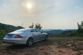 四门奔驰AMG GT不如淘个第一代cls 10年前Grandedition版本图片