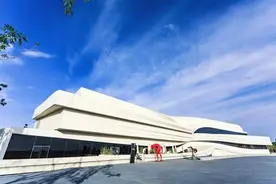 华夏河图：西北地平线上的艺术小镇图片