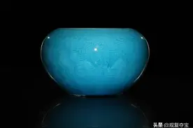 雍正—乾隆 孔雀蓝釉狮纹洗，有没有感受到一种空幽的宁静！图片