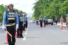 柬埔寨16种违规行为将被罚款，70%罚款将奖励给交警图片