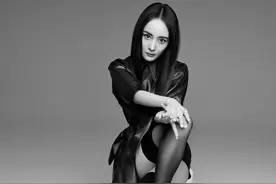 杨幂 Harper’s Bazaar  时尚芭莎 2019年3月号 拍出了男人装感觉图片