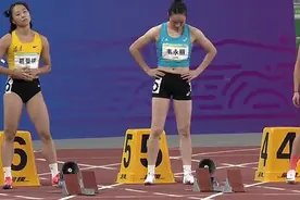 全运会女子100米，哪吒夺冠，一路领先的梁小静看到成绩一声惊呼图片