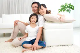 普通家庭保险怎么买合理？一家3口保险方案配置图片