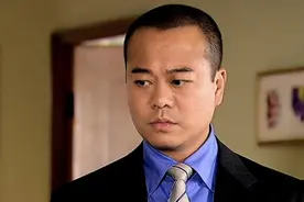 TVB败落现状！艺人因薪资太低转行送外卖做导购？社畜真实惨态了图片