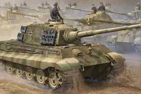 为什么被称作“战地怪兽”？——德国“虎王”重型坦克图片