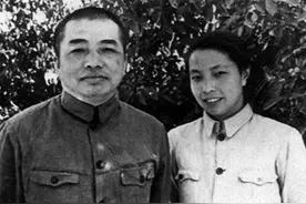 彭德怀三段婚恋，初恋被逼跳崖，原配无奈背叛，延安之恋遗憾收场图片