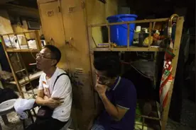 不足3平米的“家”，30年的香港蜗居生活图片