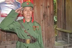 老农谨守机密55年，因女儿无钱治病，给政府写信：我是毛主席警卫图片