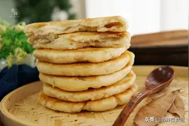 家常油酥火烧，不用烤箱，酥香掉渣，松软可口，省的上街买了图片