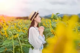 女人的气质，从来都与美貌无关图片