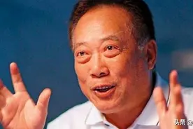 又“一双鞋”陨落！曾家喻户晓，如今市值仅剩1.3%，关店超4000家图片
