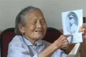 百岁抗战女兵周秀莲，73年后再见“丈夫”，瞬间哭得像个孩子图片