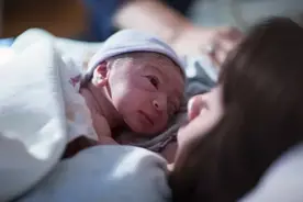 宝宝眼睛小，如何养成大眼萌娃？只需4点，小眼变大眼图片