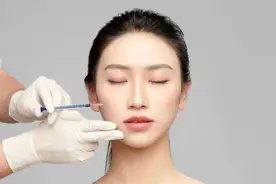 爱美客的高估值陷阱图片