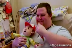 32岁“巨婴”生活毫无自理能力，每天穿纸尿裤喝牛奶，全家没办法图片
