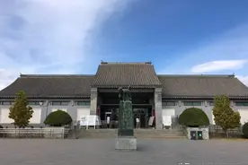 北京顺义，山间红与爱国红共赏的好地方，纪念抗战，教育意义非凡图片