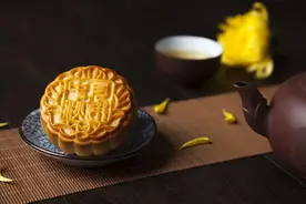一年一度的“月饼大战”，这些品牌让年轻人疯狂图片