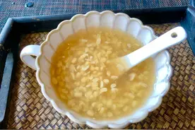 三伏天，喝碗它比喝冷饮强多了，搅一搅就出锅，香甜爽口图片