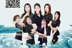 那天，我把小姐姐约到家，可是她竟然给我做了个足疗图片