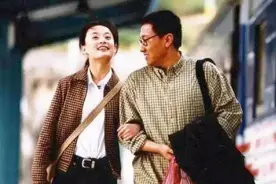 《玉观音》“铁军”房子斌，28岁成名，30岁娶富家女，如今怎样？图片