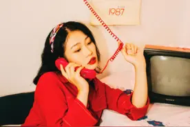 复古美女写真，隔着屏幕都能感受到长沙妹陀的火辣图片
