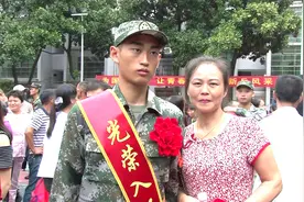 湖南省耒阳市：“当兵路”直通“脱贫路”图片