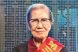 农妇彭秀兰去北京看病，交不起手术费曝光身份，引来多位开国将军图片
