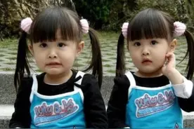 17年过去了，当初被称为“最美双胞胎”的小女孩，如今长成啥样了图片