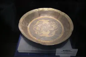 金佛塔金腰带图片