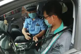 “一盔一带”宣讲走进滴滴代驾图片