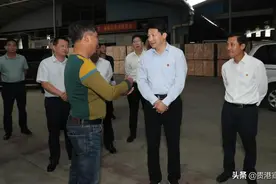 何录春到苏湾片区调研并开展“难点问题书记一线办”活动图片