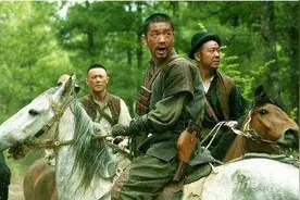 他打响了抗日第一枪，最后却向日军投降，反而赢得了国人的尊重图片