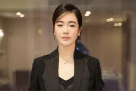 左小青宣布与大20岁老公离婚，自曝是单亲妈妈，恩爱7年到尽头图片
