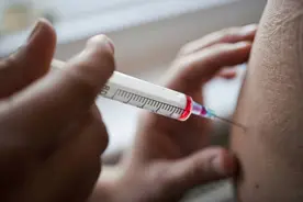 为了换取球队胜利，不惜赌上生涯而打封闭针的球员，榜首令人动容图片