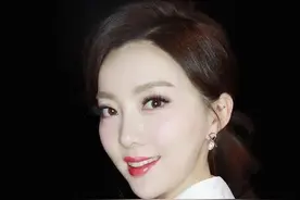安徽卫视美女主持人余声，太漂亮了图片