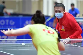 马琳与伊藤美诚“对阵”，国际乒联“泡泡赛”让乒乓人亲同一家图片
