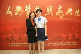 湖北725分高考"状元"，语文成绩十年难遇，7岁豪言壮语成真图片