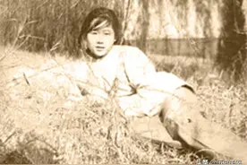 为抗日牺牲的美女护士：用石头砸死日本军官，背后的故事感动世人图片