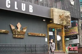1传200！已致225人确诊，韩国练歌房成病毒“温床”图片