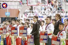 太牛了！岳阳县10岁小女孩拿下湖南省级赛事市级冠军图片