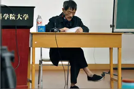 任正非请“布鞋院士”代言，谁知对方分文不取，只提出一点期望图片