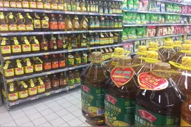 买食用油时候，无论什么牌子，认准油桶这4点，轻松挑到优质好油图片