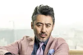 霍尊太狠了！要做第二个吴秀波，送九年女友进监狱图片